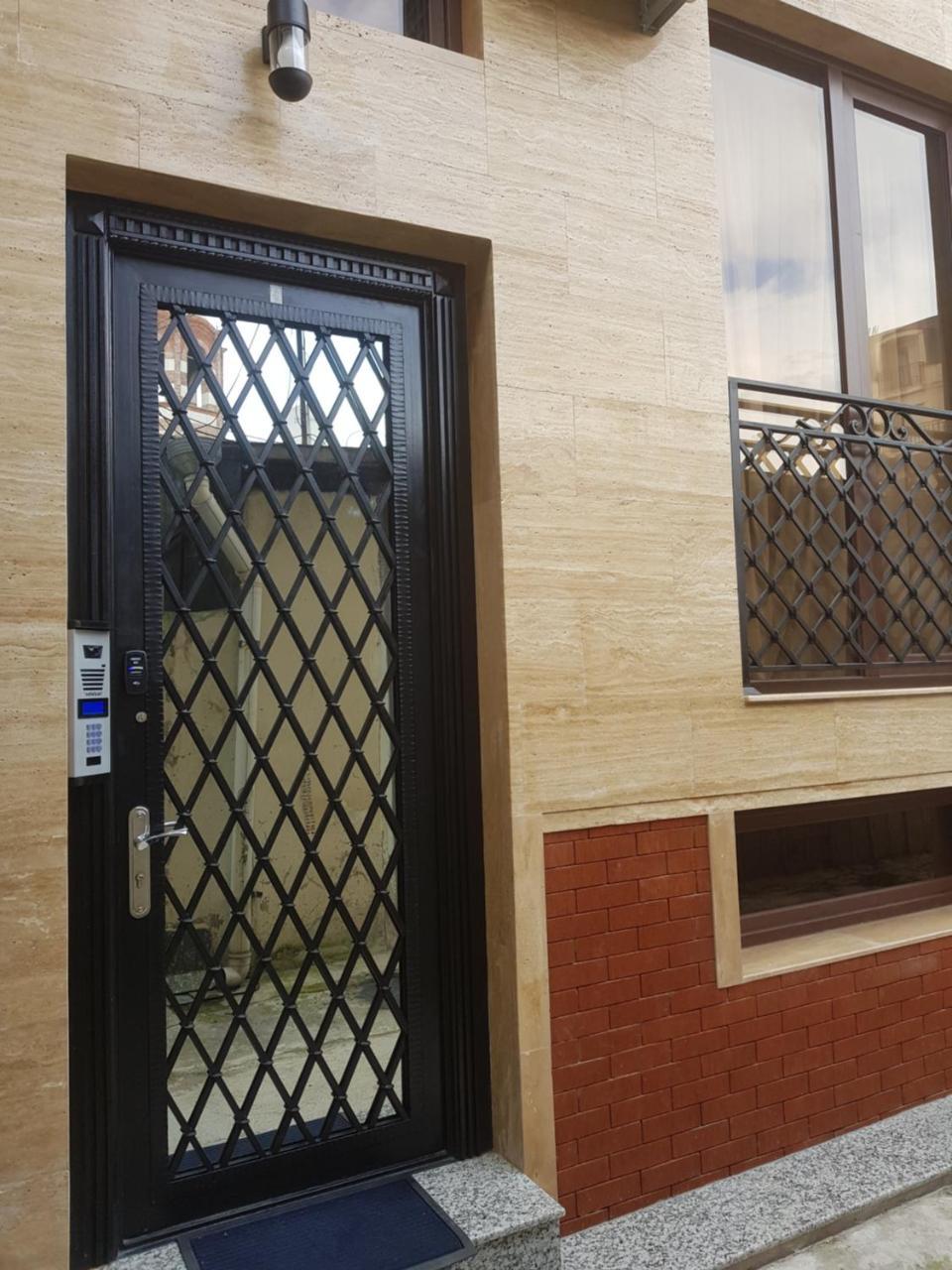 Piazza Batumi Guesthouse 外观 照片