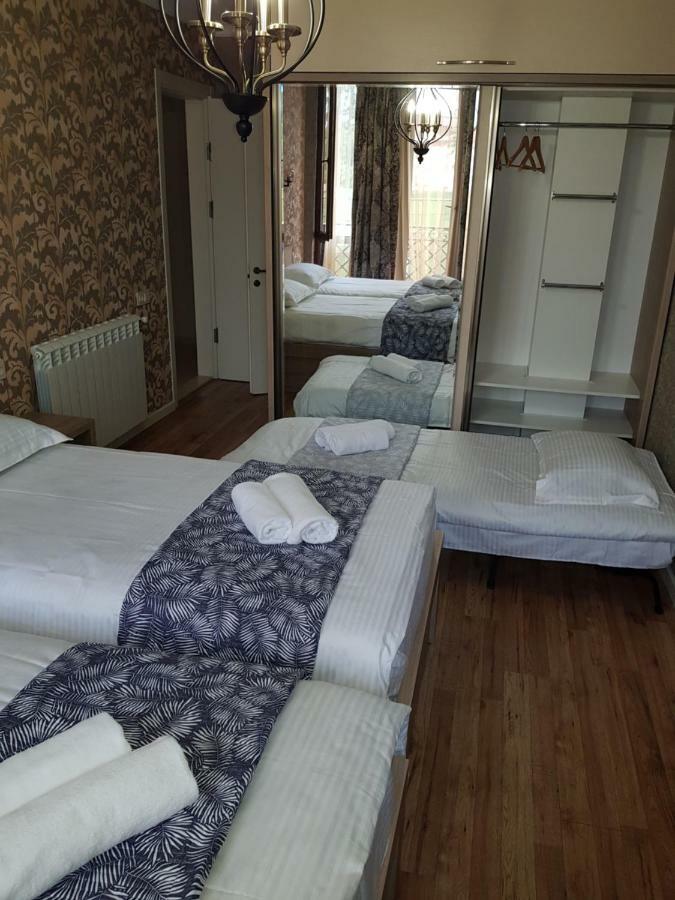Piazza Batumi Guesthouse 外观 照片
