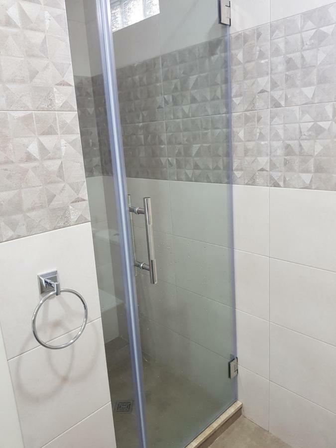 Piazza Batumi Guesthouse 外观 照片