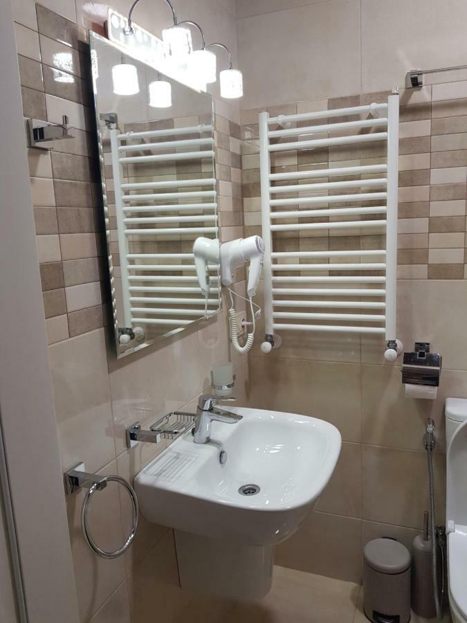 Piazza Batumi Guesthouse 外观 照片